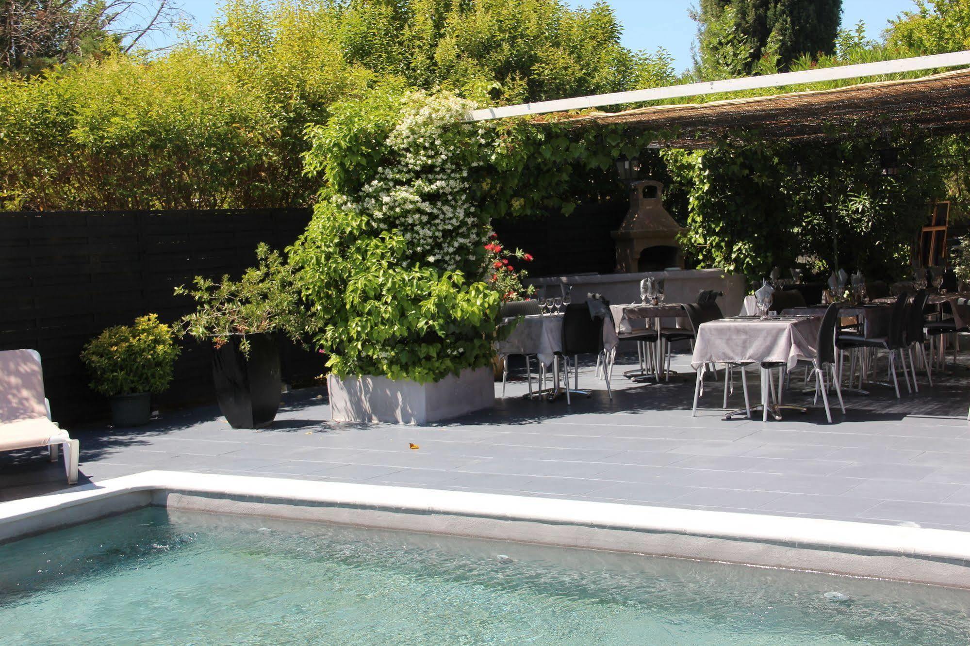 Hotel Au Relais De Trans Ντραγκινιάν Εξωτερικό φωτογραφία