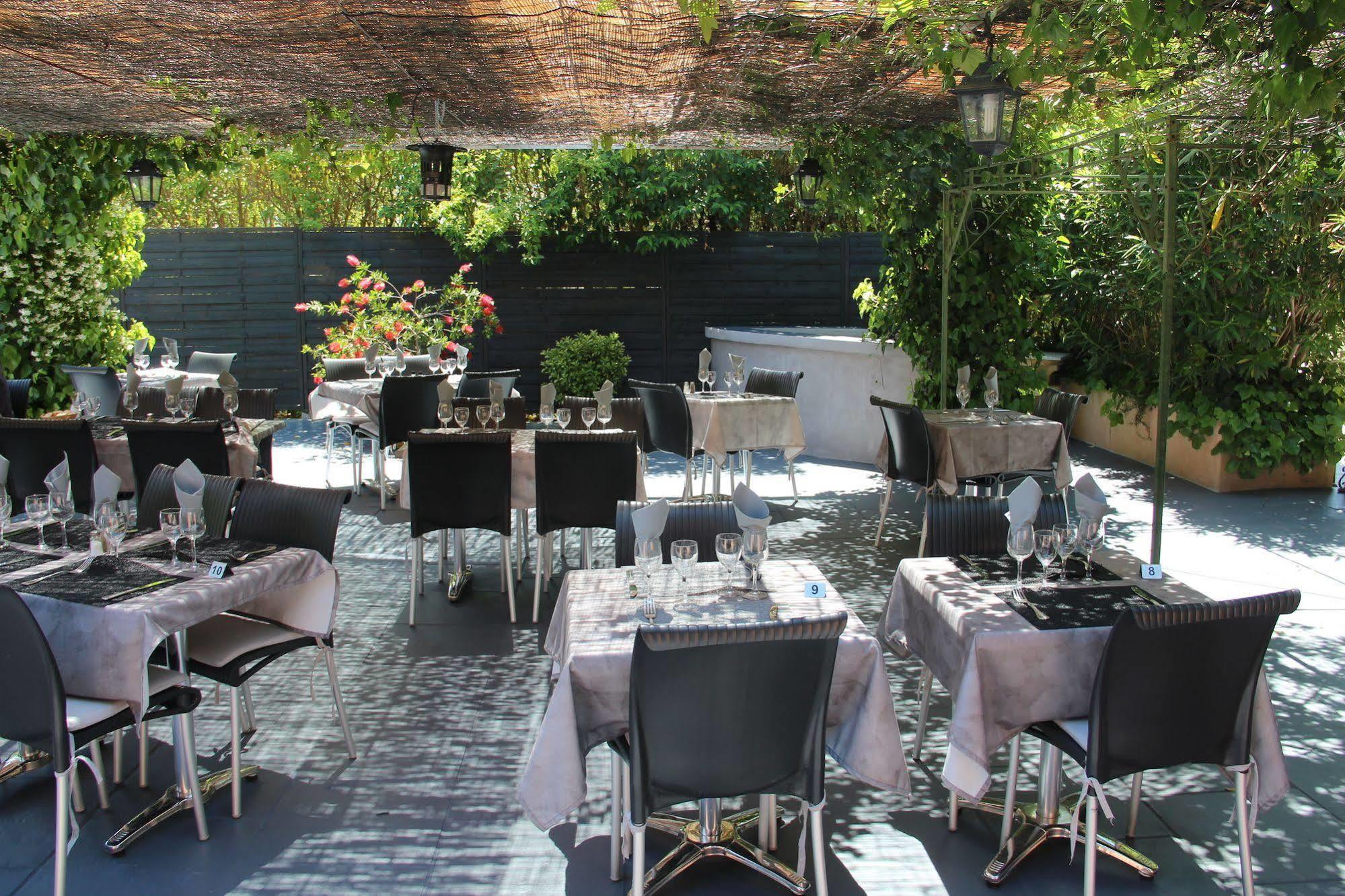 Hotel Au Relais De Trans Ντραγκινιάν Εξωτερικό φωτογραφία